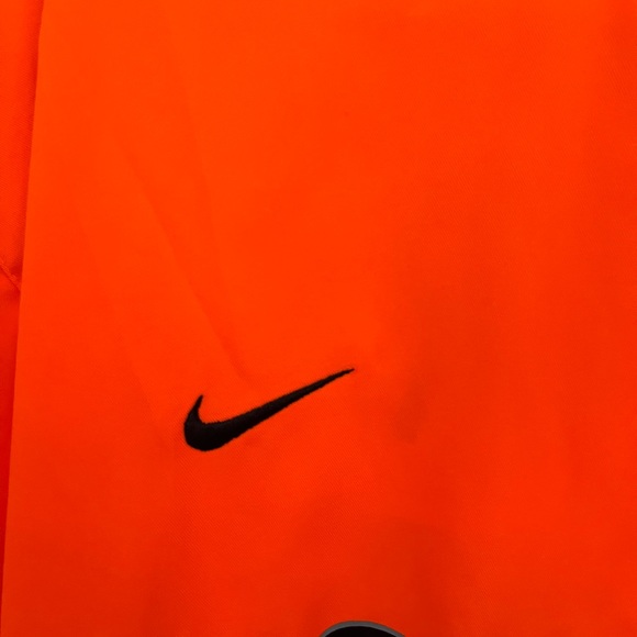 Valencia Alternative Jersey- Pablo Aimar - Picture 6 of 9